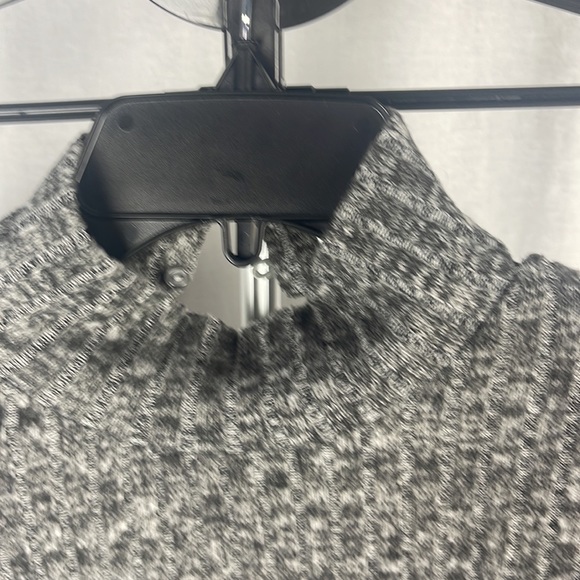 Floret Studios Gray Ribbed Long Sleeve Sweater Dress Size Small (2-4) NWT - Picture 10 of 15
